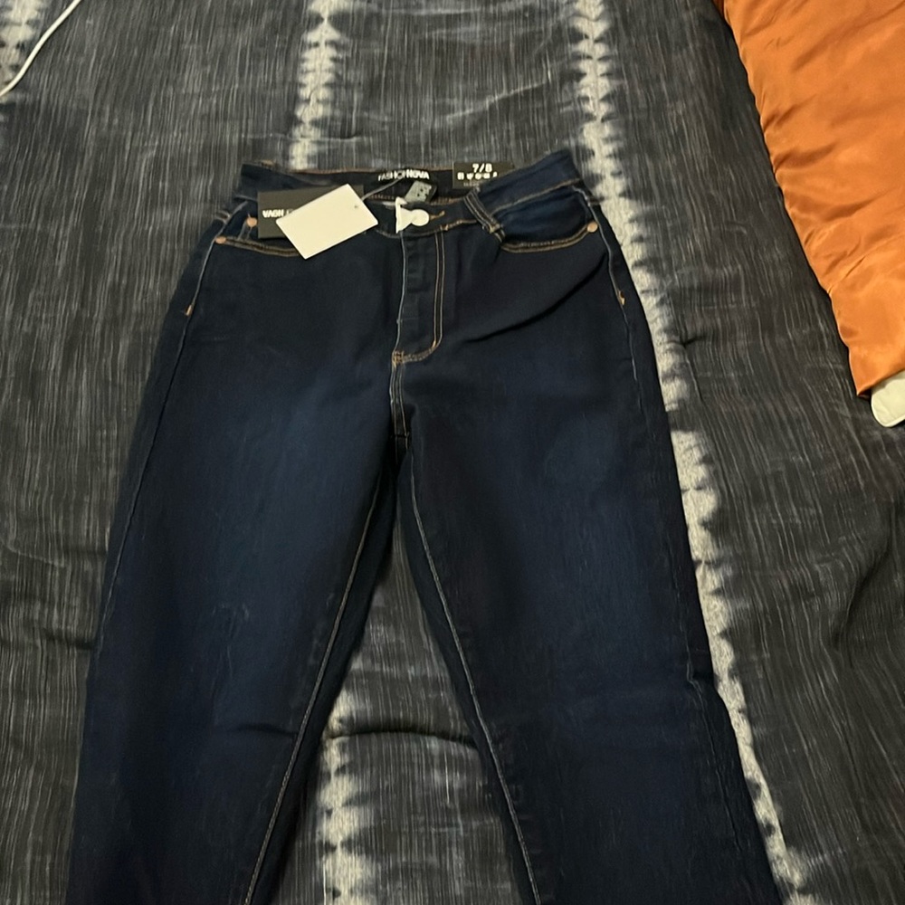 Supernatural high rise jeans dark wash size 7